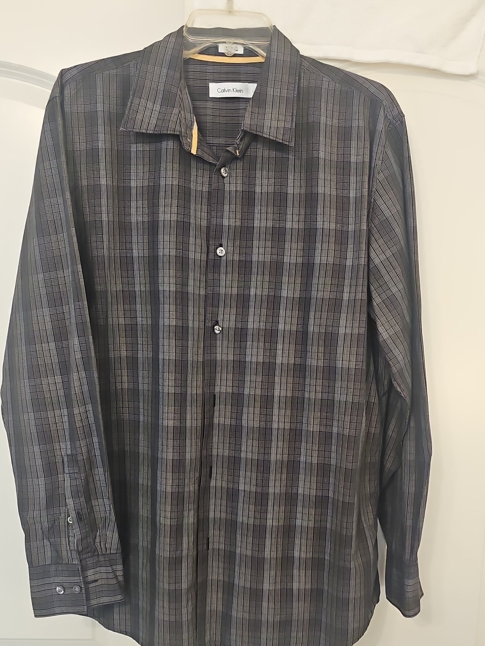 Calvin Klein Men's Black and White Micro-Check Button-Down Shirt